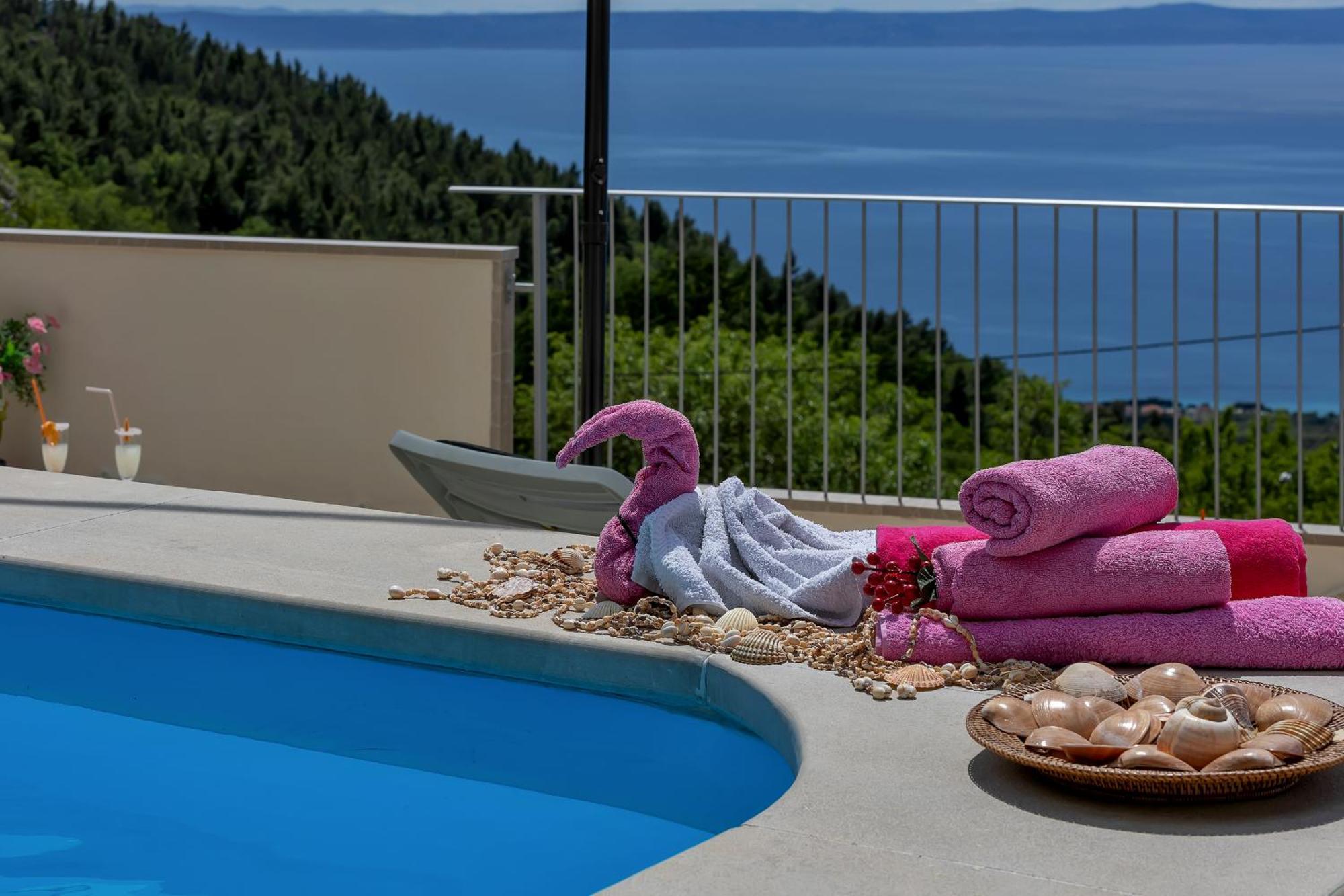 Holiday Home Marta With Heated Pool,Grill,Sea View Bast Kültér fotó